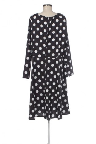 Φόρεμα SHEIN, Μέγεθος 4XL, Χρώμα Πολύχρωμο, Τιμή 18,99 €