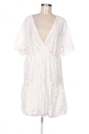 Sukienka SHEIN, Rozmiar 4XL, Kolor Biały, Cena 57,99 zł