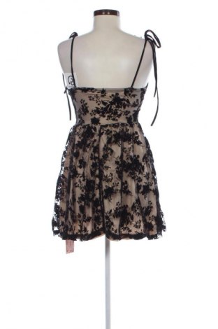 Φόρεμα SHEIN, Μέγεθος S, Χρώμα Πολύχρωμο, Τιμή 29,99 €