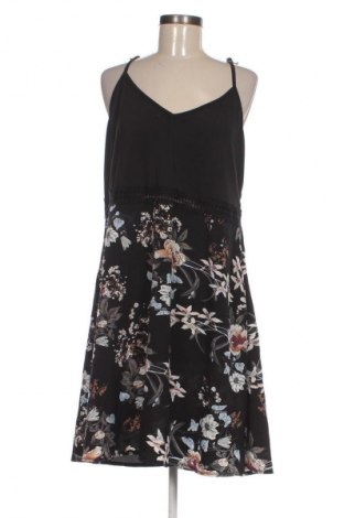 Kleid SHEIN, Größe XL, Farbe Mehrfarbig, Preis 20,99 €