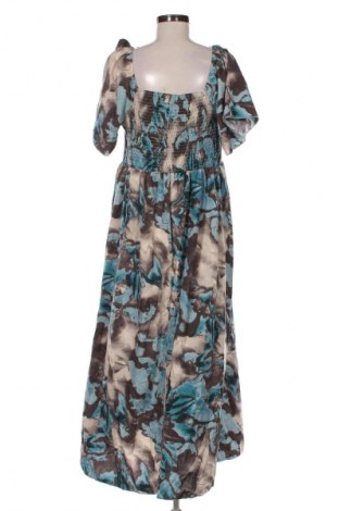 Φόρεμα SHEIN, Μέγεθος XL, Χρώμα Πολύχρωμο, Τιμή 18,99 €