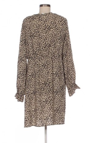 Sukienka SHEIN, Rozmiar 3XL, Kolor Kolorowy, Cena 42,99 zł