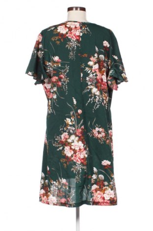 Φόρεμα SHEIN, Μέγεθος XXL, Χρώμα Πολύχρωμο, Τιμή 18,99 €