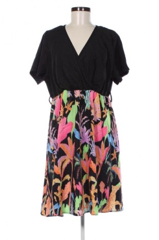 Kleid SHEIN, Größe XL, Farbe Mehrfarbig, Preis 20,99 €