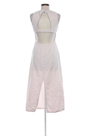 Φόρεμα Stradivarius, Μέγεθος S, Χρώμα Εκρού, Τιμή 18,99 €