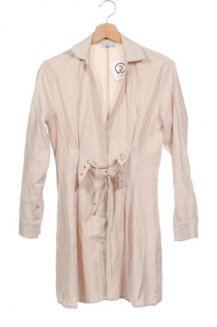 Kleid Stradivarius, Größe XS, Farbe Beige, Preis 24,19 €