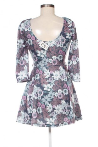 Rochie Stradivarius, Mărime M, Culoare Multicolor, Preț 98,99 Lei