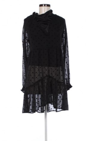 Kleid Stradivarius, Größe M, Farbe Mehrfarbig, Preis 14,71 €