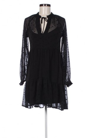 Kleid Stradivarius, Größe S, Farbe Schwarz, Preis 11,99 €