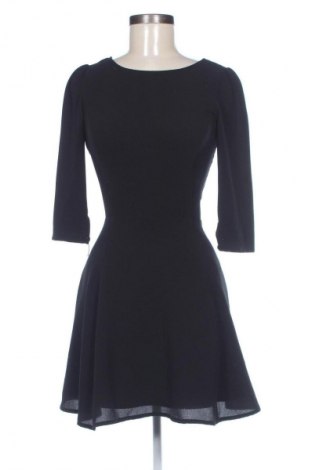 Kleid Stradivarius, Größe S, Farbe Schwarz, Preis 14,83 €