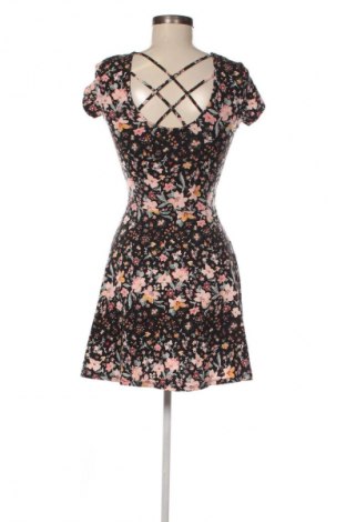 Kleid Unbranded, Größe S, Farbe Mehrfarbig, Preis 17,99 €
