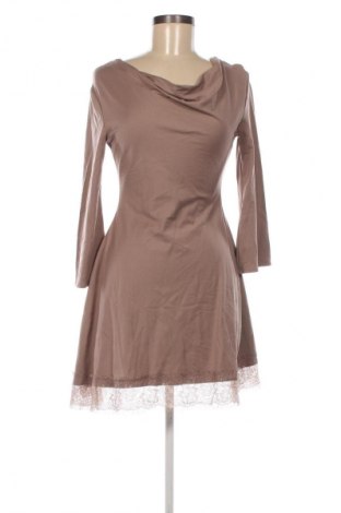 Kleid Unbranded, Größe M, Farbe Aschrosa, Preis 8,99 €