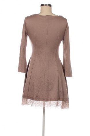 Kleid Unbranded, Größe M, Farbe Aschrosa, Preis 8,99 €