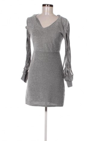 Sukienka Unbranded, Rozmiar M, Kolor Srebrzysty, Cena 95,99 zł