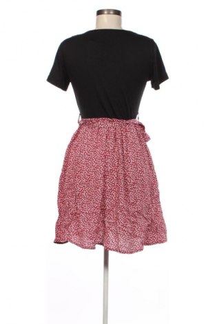 Kleid Unbranded, Größe M, Farbe Mehrfarbig, Preis 14,99 €