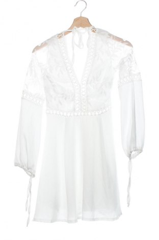 Kleid Unbranded, Größe S, Farbe Weiß, Preis 7,99 €