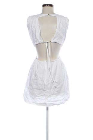 Kleid Unbranded, Größe M, Farbe Weiß, Preis 13,99 €