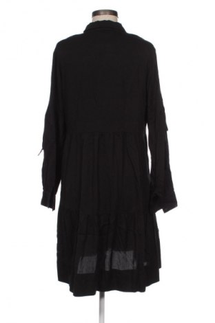 Ruha Unbranded, Méret M, Szín Fekete, Ár 6 108 Ft