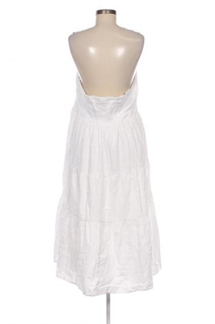 Ruha Universal Thread, Méret XXL, Szín Fehér, Ár 7 879 Ft
