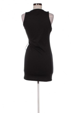Šaty  Urban Outfitters, Velikost M, Barva Černá, Cena  509,00 Kč