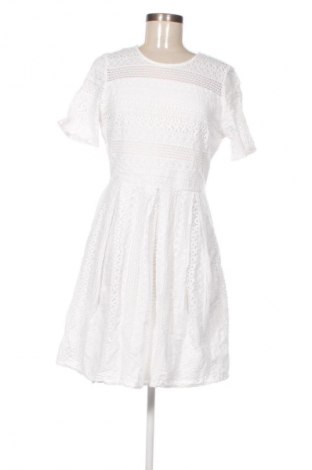 Rochie Vero Moda, Mărime L, Culoare Alb, Preț 91,99 Lei