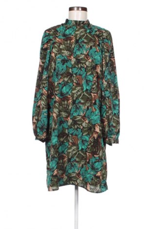 Kleid Vero Moda, Größe M, Farbe Mehrfarbig, Preis € 17,15