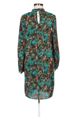 Kleid Vero Moda, Größe M, Farbe Mehrfarbig, Preis € 17,15