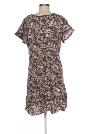 Kleid Vine Apparel, Größe XXL, Farbe Mehrfarbig, Preis 33,99 €