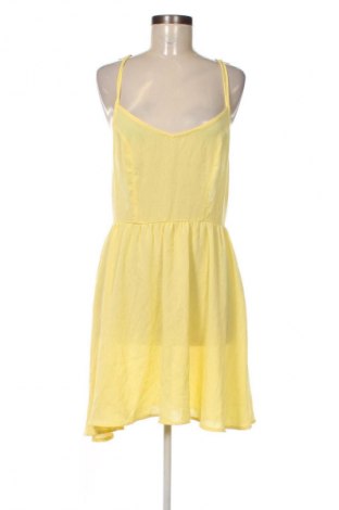 Φόρεμα Zaful, Μέγεθος M, Χρώμα Κίτρινο, Τιμή 29,99 €