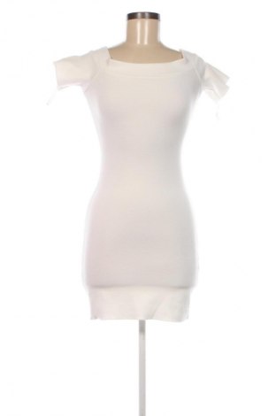 Φόρεμα Zara, Μέγεθος M, Χρώμα Λευκό, Τιμή 32,77 €