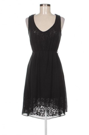 Sukienka Zara Trafaluc, Rozmiar S, Kolor Czarny, Cena 157,99 zł