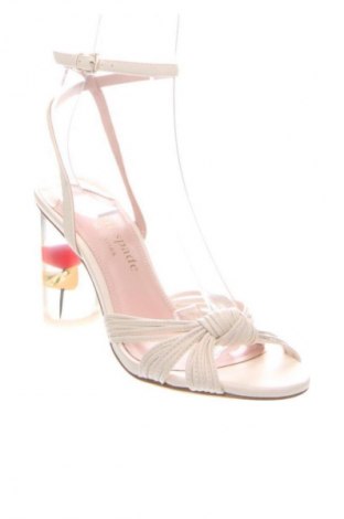 Sandale Kate Spade, Mărime 38, Culoare Alb, Preț 1.424,99 Lei