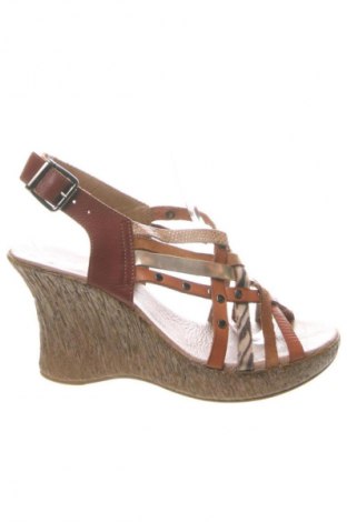 Sandale Porronet, Mărime 38, Culoare Multicolor, Preț 149,43 Lei