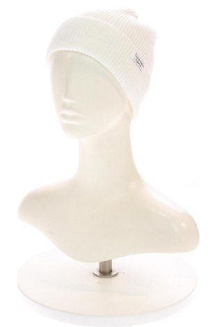 Čepice  Calvin Klein, Barva Bílá, Cena  649,00 Kč