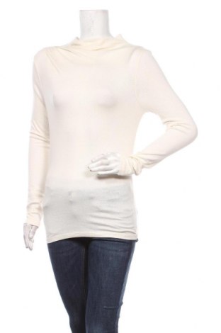 Дамска блуза Vero Moda, Размер M, Цвят Екрю, 95% лиосел, 5% еластан, Цена 38,35 лв.