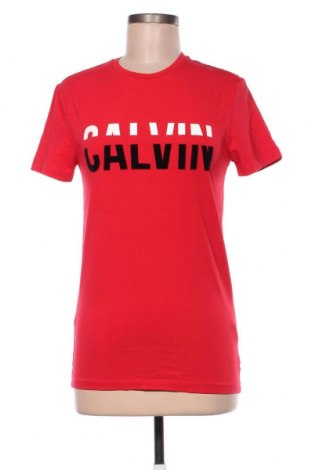 Damski T-shirt Calvin Klein Jeans, Rozmiar XS, Kolor Czerwony, 95% bawełna, 5% elastyna, Cena 108,75 zł