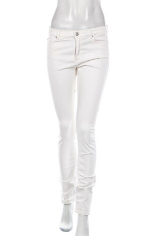 Damen Jeans Boss Orange, Größe M, Farbe Weiß, 98% Baumwolle, 2% Elastan, Preis 100,21 €