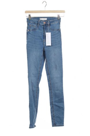 Dámské džíny  Gina Tricot, Velikost XS, Barva Modrá, 98% bavlna, 2% elastan, Cena  838,00 Kč