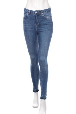 Damskie jeansy Na-Kd, Rozmiar S, Kolor Niebieski, 90% bawełna, 8% poliester, 2% elastyna, Cena 111,95 zł