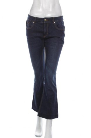 Damen Jeans Yessica, Größe M, Farbe Blau, 98% Baumwolle, 2% Elastan, Preis 21,92 €