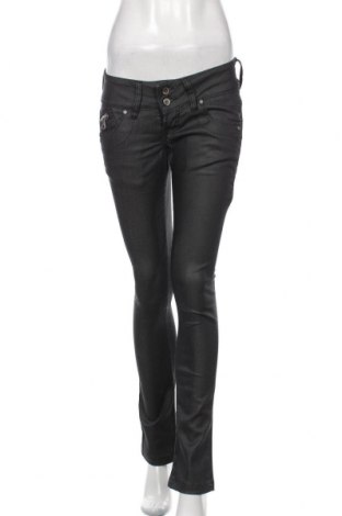 Dámské džíny  Zara Trafaluc, Velikost M, Barva Černá, 98% bavlna, 2% elastan, Cena  701,00 Kč