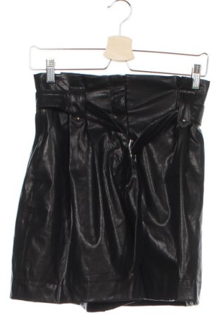 Damen Shorts Zara, Größe XS, Farbe Schwarz, Kunstleder, Preis 12,52 €