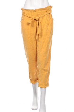 Dámské kalhoty  B.Young, Velikost M, Barva Žlutá, 94% viskóza, 6% elastan, Cena  494,00 Kč