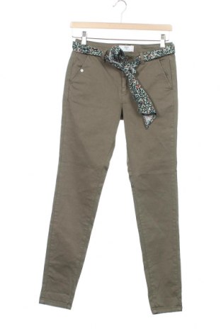 Damskie spodnie Le Temps Des Cerises, Rozmiar XS, Kolor Zielony, 98% bawełna, 2% elastyna, Cena 214,70 zł