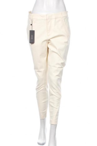Дамски панталон Vero Moda, Размер L, Цвят Екрю, 49% памук, 48% полиамид, 3% еластан, Цена 51,35 лв.