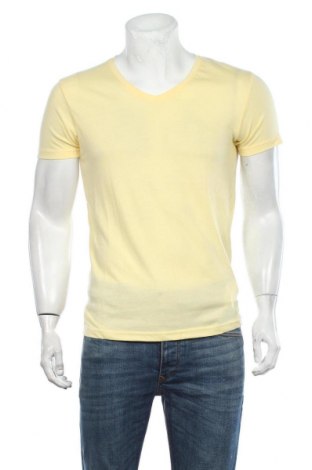 Męski T-shirt Pull&Bear, Rozmiar M, Kolor Żółty, 65% poliester, 35% bawełna, Cena 76,77 zł