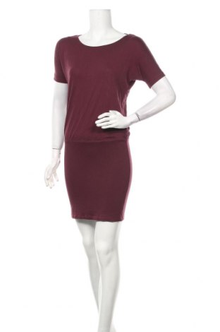 Kleid Vila, Größe S, Farbe Rot, Preis 1,56 €