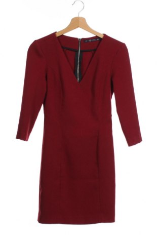 Φόρεμα Zara Trafaluc, Μέγεθος S, Χρώμα Κόκκινο, Τιμή 10,39 €