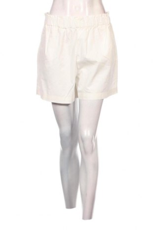 Дамски къс панталон Jacqueline De Yong, Размер M, Цвят Бял, Цена 13,32 лв.