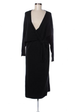 Φόρεμα Edited, Μέγεθος L, Χρώμα Μαύρο, Τιμή 18,87 €